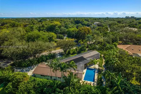 View/Area - 12050 Moss Ranch Rd, Pinecrest, FL 33156 photo 2 of 2