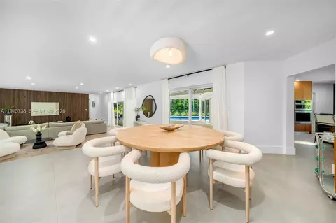 Dining - 12050 Moss Ranch Rd, Pinecrest, FL 33156 photo 1 of 1