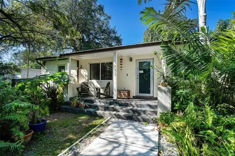6632 SW 64th Ave, South Miami, FL 33143