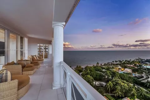 430 Grand Bay Dr #PH-1AN, Key Biscayne, FL 33149
