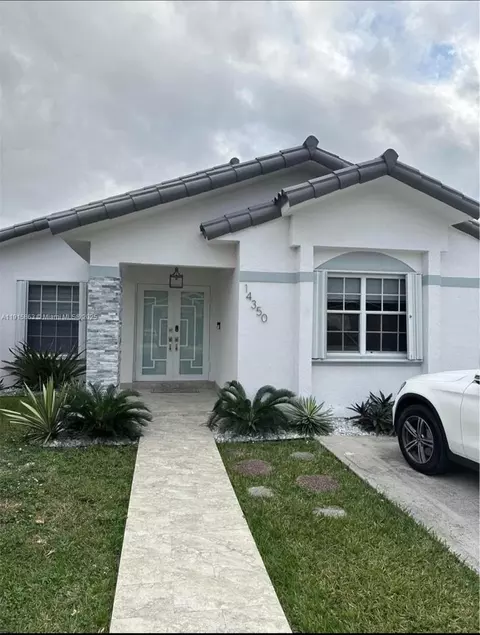 14350 SW 112th Ter, Miami, FL 33186