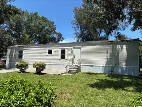 6505 Seventh St, Okeechobee, FL 34974 photo 1