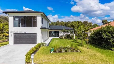 12061 NW 26th St, Plantation, FL 33323