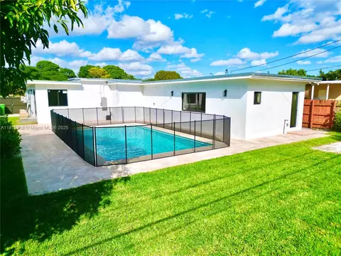 Other - 272 E 54th St, Hialeah, FL 33013 photo 4 of 5