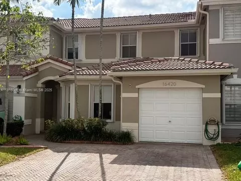 16420 SW 48th Ter, Miami, FL 33185