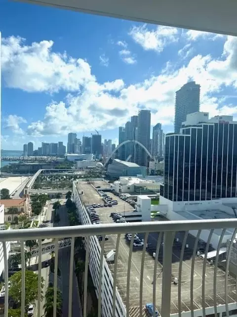 1750 N Bayshore Dr #2308, Miami, FL 33132
