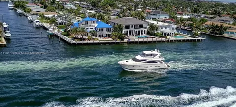 521 N Riverside Dr #907, Pompano Beach, FL 33062