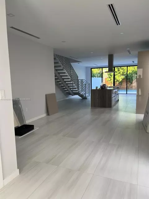 1531 SW 22 Ter, Miami, FL 33145