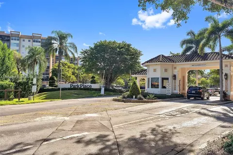 1300 Saint Charles Pl #L12, Pembroke Pines, FL 33026