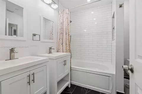 Bath - 6230 E 2nd Ave, Hialeah, FL 33013 photo 4 of 4