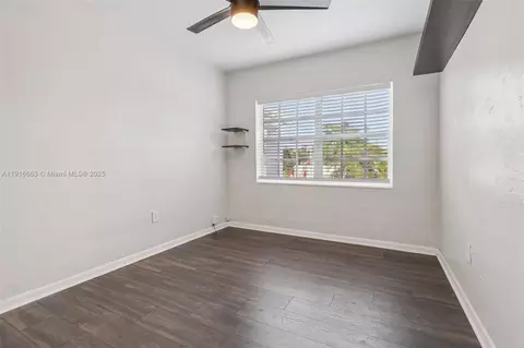 Bedroom - 6230 E 2nd Ave, Hialeah, FL 33013 photo 3 of 4