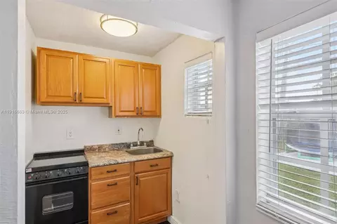 Kitchen - 6230 E 2nd Ave, Hialeah, FL 33013 photo 3 of 3