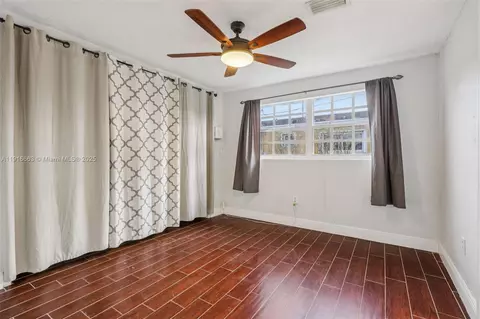 Bedroom - 6230 E 2nd Ave, Hialeah, FL 33013 photo 1 of 4