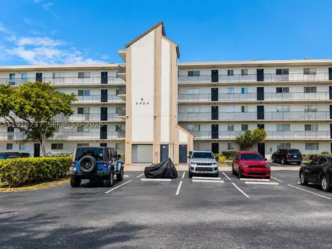 8730 N Sherman Cir #407, Miramar, FL 33025