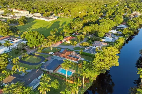 360 NW 87th St, El Portal, FL 33150