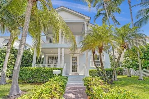 919 Adams St, Hollywood, FL 33019