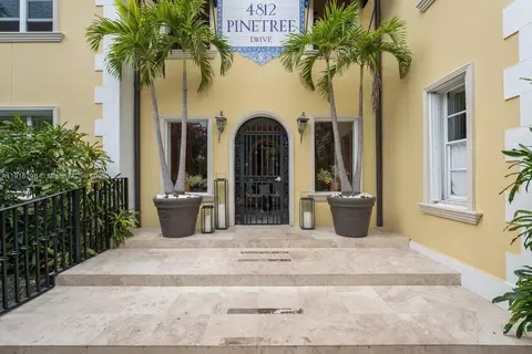 4812 Pine Tree Dr #206, Miami Beach, FL 33140
