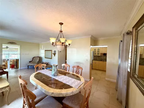 Dining - 174 E 41st St, Hialeah, FL 33013 photo 2 of 2