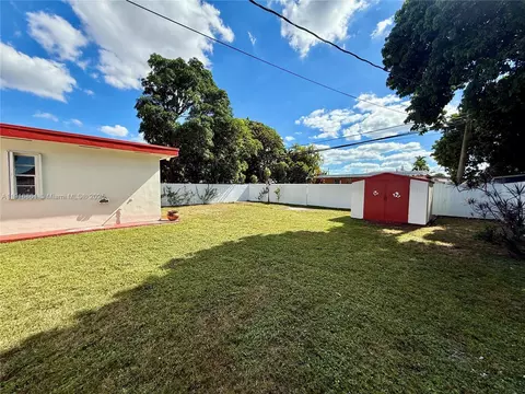 Exterior - 174 E 41st St, Hialeah, FL 33013 photo 10 of 11