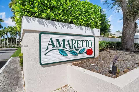 9985 SW 118th Pl, Miami, FL 33186