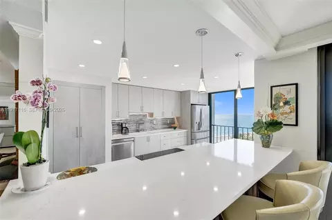 1901 N Ocean Blvd #12B, Fort Lauderdale, FL 33305