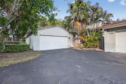 11053 SW 113th Pl, Miami, FL 33176