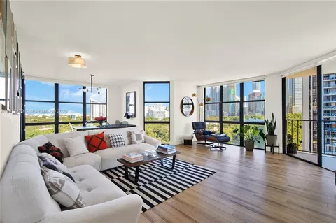 1915 Brickell Ave #C1101, Miami, FL 33129