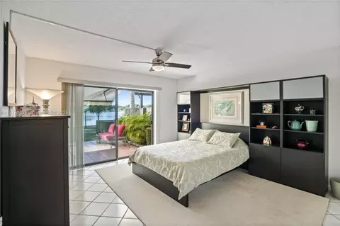 Bedroom - 7320 Coldstream Dr, Hialeah, FL 33015 photo 3 of 4