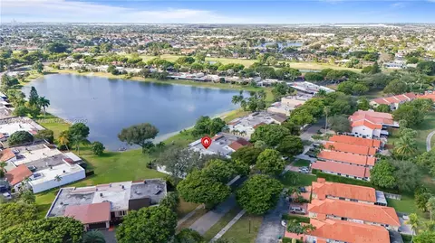 7320 Coldstream Dr, Hialeah, FL 33015