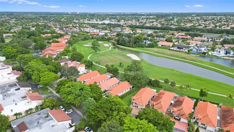 View/Area - 7320 Coldstream Dr, Hialeah, FL 33015 photo 9 of 9