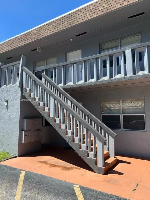 3265 Griffin Rd #101, Fort Lauderdale, FL 33312