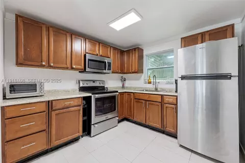 1464 SW 29th Ave, Fort Lauderdale, FL 33312