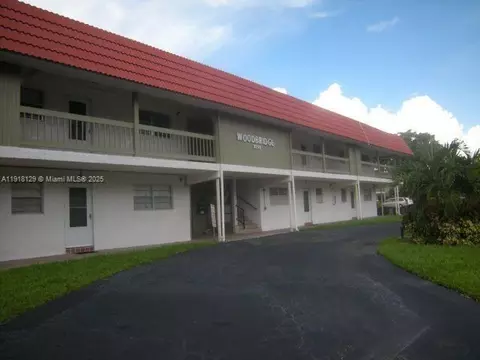 3250 NW 85th Ave #7, Coral Springs, FL 33065