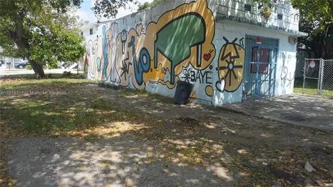 6704 NW 18th Ave, Miami, FL 33147