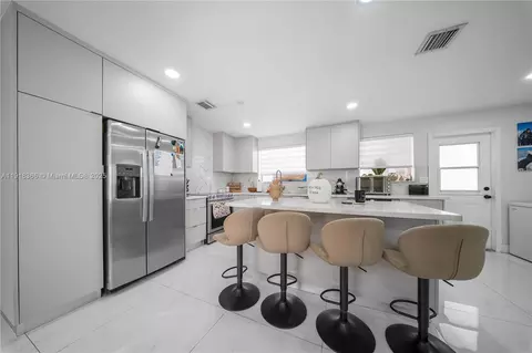 Kitchen - 270 W 14th St, Hialeah, FL 33010 photo 4 of 4