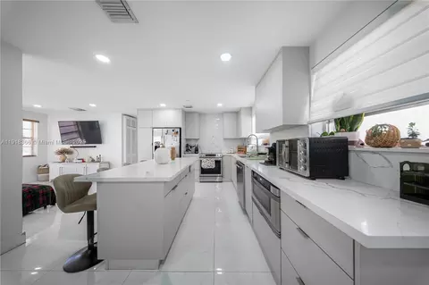 Kitchen - 270 W 14th St, Hialeah, FL 33010 photo 2 of 4