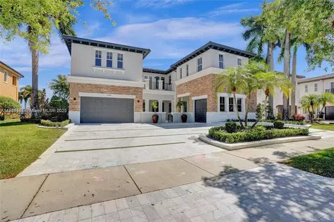 7944 NW 111th Way, Parkland, FL 33076