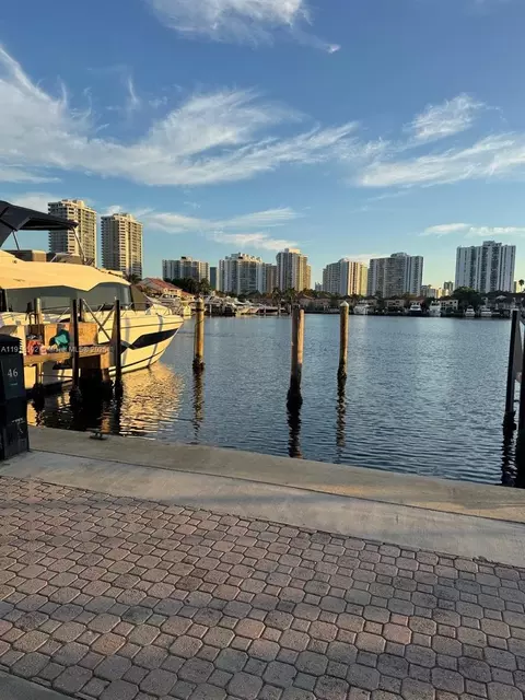 3601 NE 207th St N46, Aventura, FL 33180
