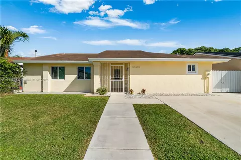 20029 SW 124th Ave, Miami, FL 33177