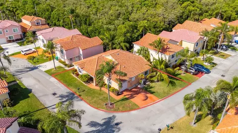 1073 SE 6th Ave, Dania Beach, FL 33004 photo 34