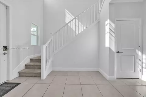 Entry Way - 1101 Azul Ct, Lighthouse Point, FL 33064 photo 1 of 10