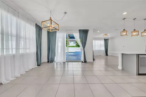 Living - 1101 Azul Ct, Lighthouse Point, FL 33064 photo 1 of 1