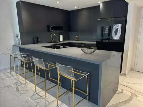 3800 S Ocean Dr #1115, Hollywood, FL 33019