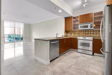 1945 S Ocean Dr #1410, Hallandale Beach, FL 33009