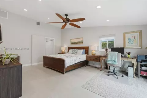 2662 NE 3rd St, Pompano Beach, FL 33062 photo 28