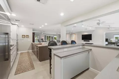 2662 NE 3rd St, Pompano Beach, FL 33062 photo 24