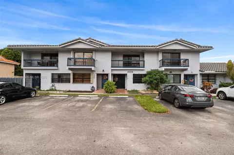 10936 NW 7th St #1003, Miami, FL 33172