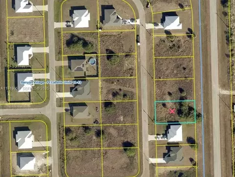 602 David Cir, La Belle, FL 33935