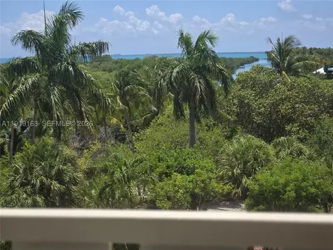 1121 Crandon Blvd #D404, Key Biscayne, FL 33149