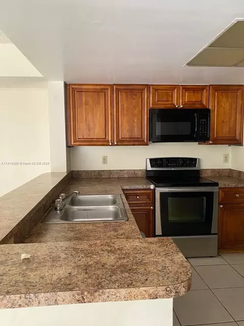 9244 W Atlantic Blvd #1213, Coral Springs, FL 33071
